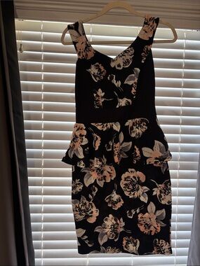 Diva Floral Peplum Sheath Dress in Black and Blush
